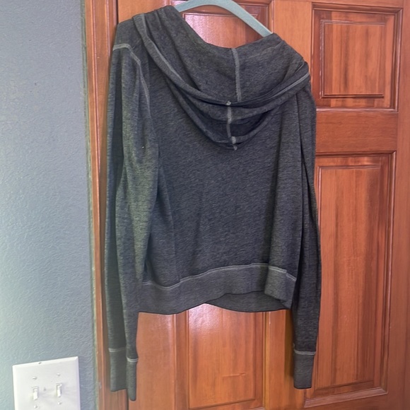 XL: Light Grey and Dark Grey Sweatshirt - Picture 2 of 2